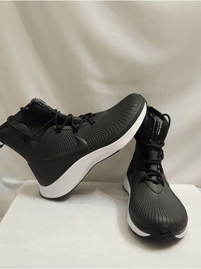 Nike Binzie Boot GS Black White High-Top Sneaker Boots (Size 6Y)